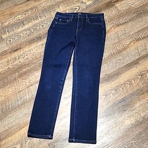 Gently Loved dark blue jeans by Gap size women's 26 skinny leg very nice